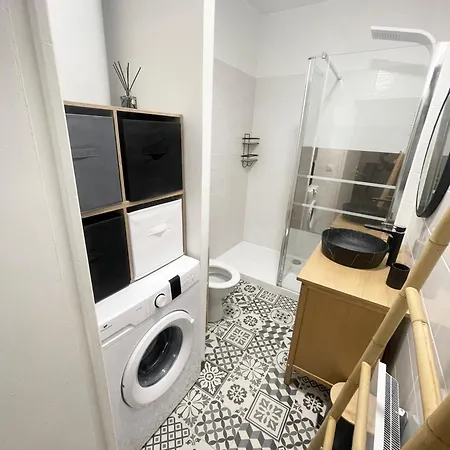 L'evasion Mediterraneenne -gare Apartment